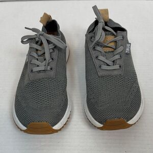 Unisex True Gray cloth  spikeless golf shoes women’s 7/men’s 5
